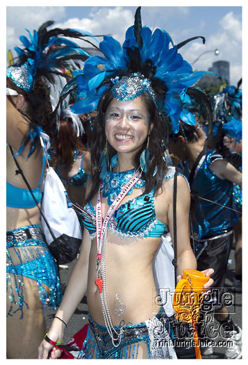 caribana_parade_2011-104