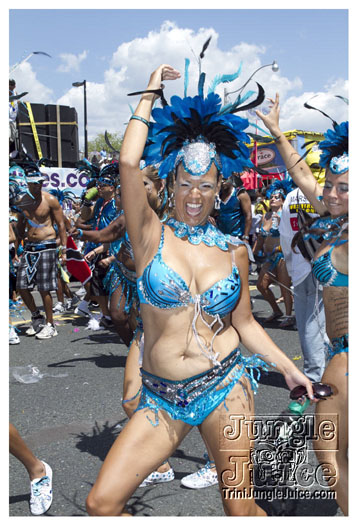 caribana_parade_2011-107