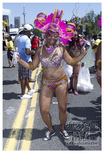 caribana_parade_2011-113