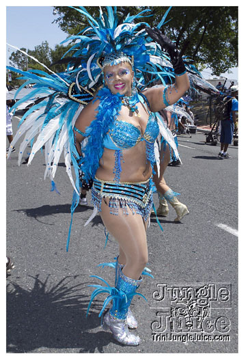 caribana_parade_2011-117