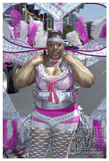 caribana_parade_2011-120