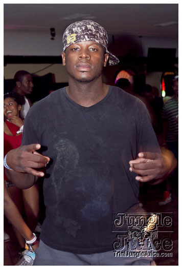 kos_jouvert_2011_jul29-016