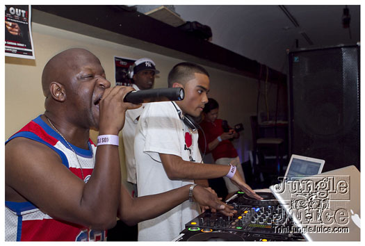 kos_jouvert_2011_jul29-042