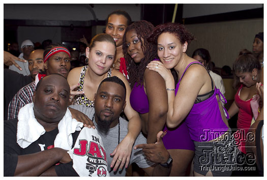 kos_jouvert_2011_jul29-054