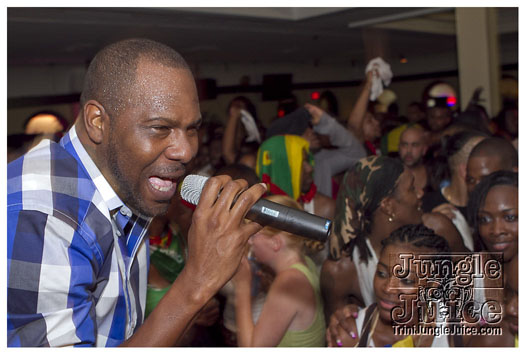 kos_jouvert_2011_jul29-091