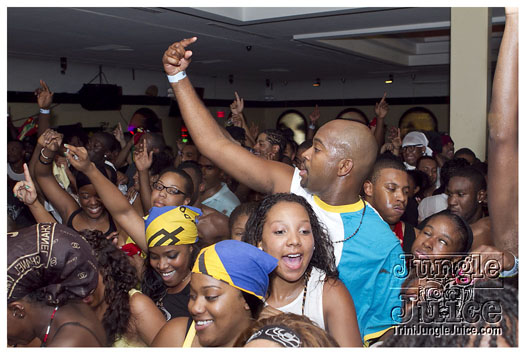 kos_jouvert_2011_jul29-118