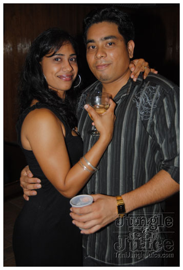 1_dollar_drinks_saturday_jul23-003