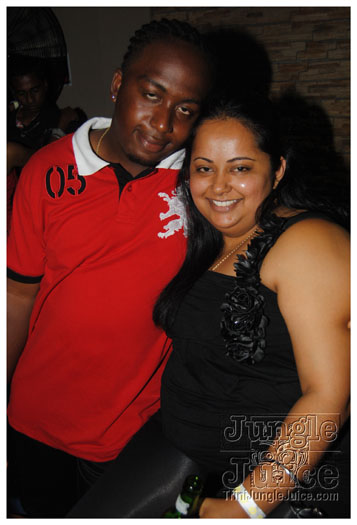 1_dollar_drinks_saturday_jul23-051