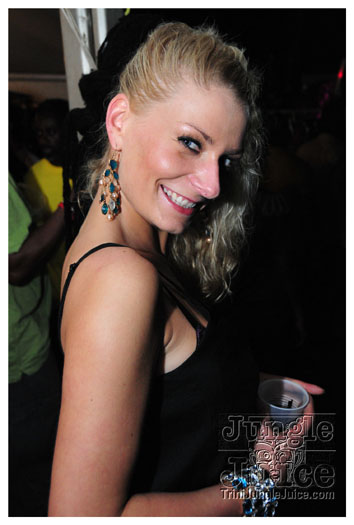 bacchanal_wednesday_2011_pt1-013
