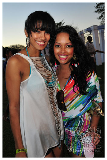 beach_house_2011_part1-032