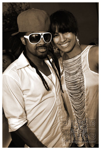 beach_house_2011_part1-038