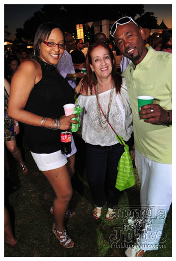 beach_house_2011_part1-060