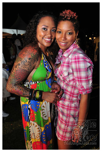 beach_house_2011_part1-071