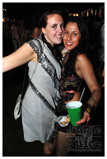 beach_house_2011_part1-073