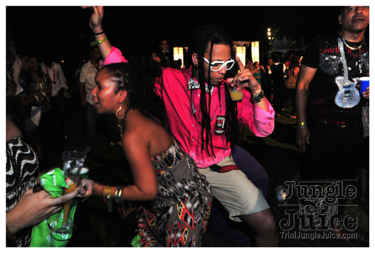 beach_house_2011_part1-092