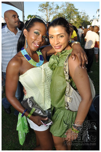 beach_house_2011_part2-008