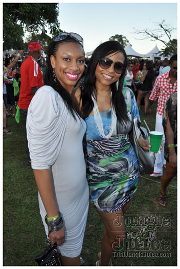 beach_house_2011_part2-021