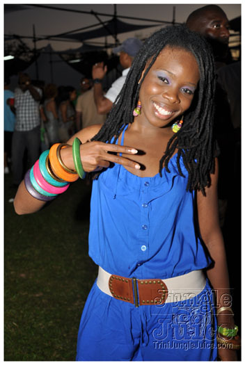 beach_house_2011_part2-072