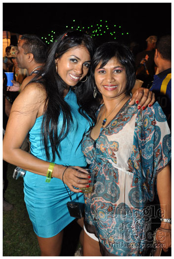 beach_house_2011_part2-086