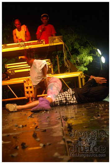 black_to_blue_2011_jan15-120