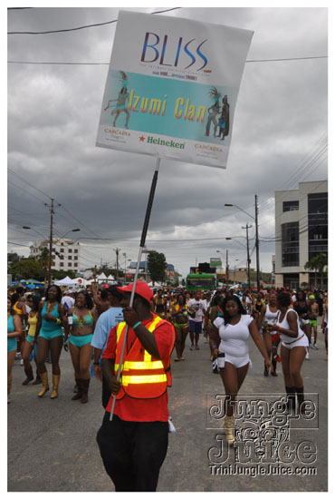 bliss_carnival_monday_2011-028