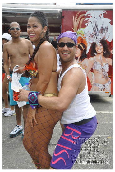 bliss_carnival_monday_2011-047