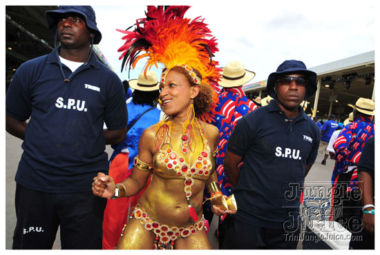 bliss_carnival_tuesday_2011_part2-052