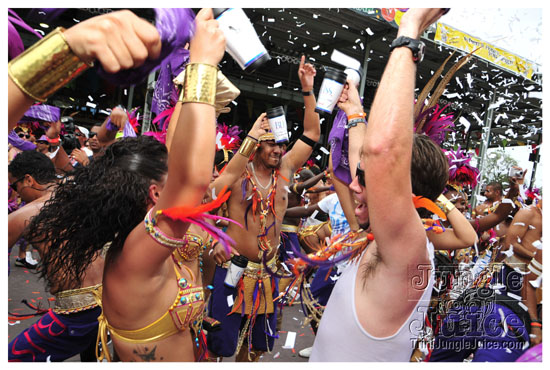 bliss_carnival_tuesday_2011_part2-124