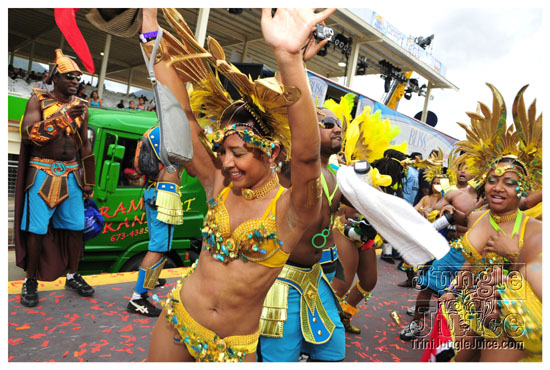 bliss_carnival_tuesday_2011_part2-130