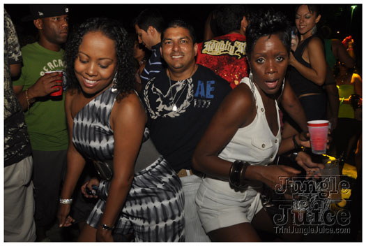 blue_range_cooler_fete_2011-024