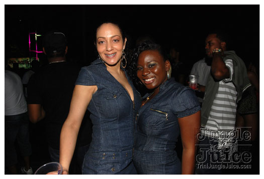 blue_range_cooler_fete_2011-038