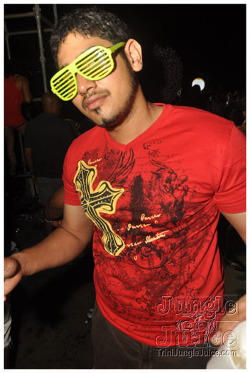 blue_range_cooler_fete_2011-040