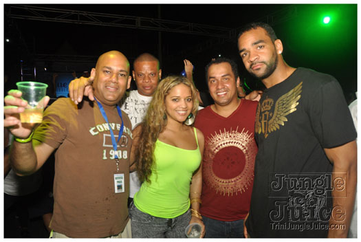 blue_range_cooler_fete_2011-048
