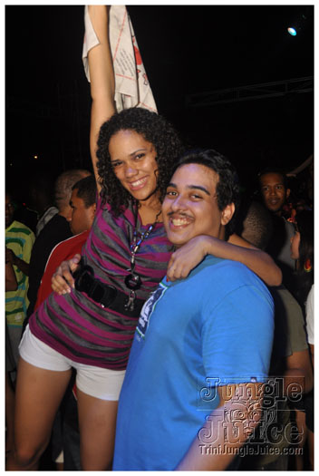 blue_range_cooler_fete_2011-087