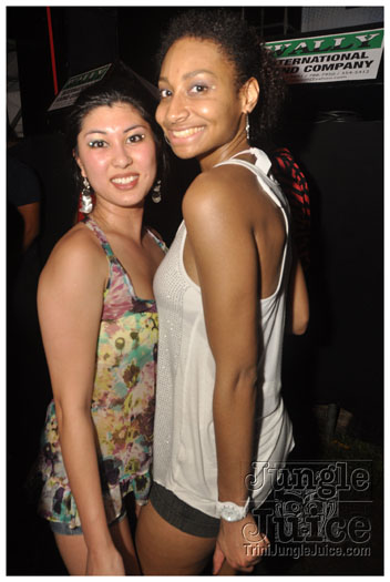 blue_range_cooler_fete_2011-100