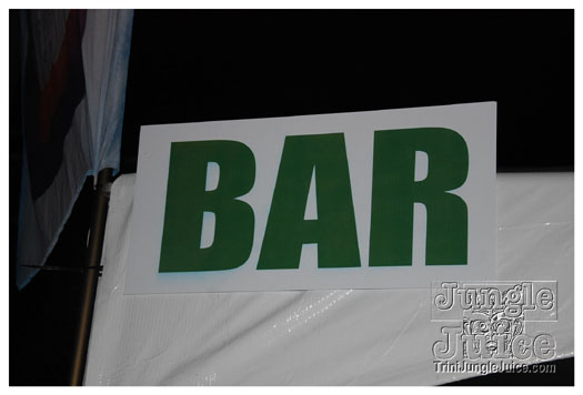 bump_and_wine_2011-108