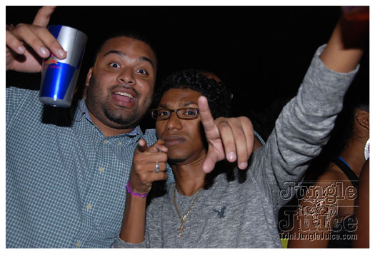 bump_and_wine_2011-141