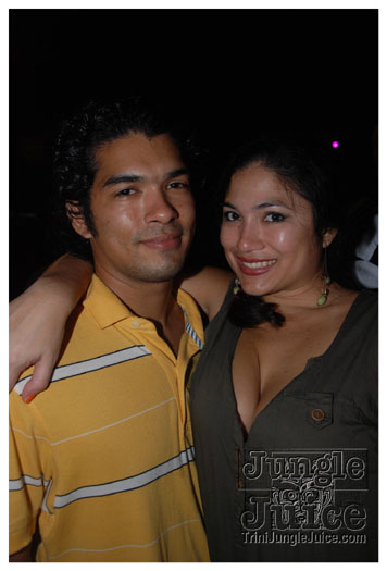 bump_and_wine_2011-191