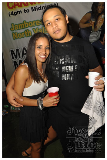 bump_and_wine_2011-216