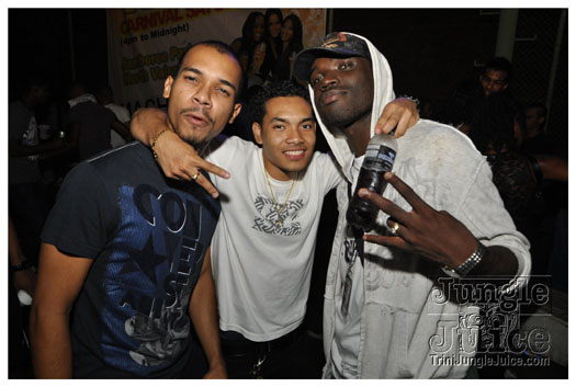 bump_and_wine_2011-224