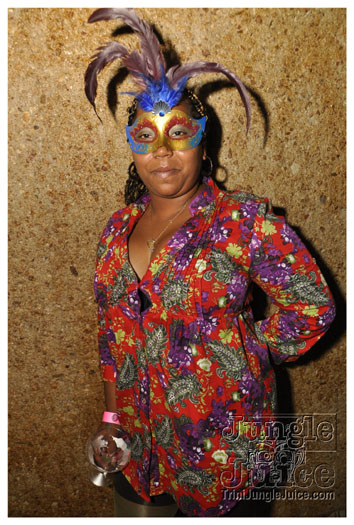 central_bank_all_inclusive_2011-082