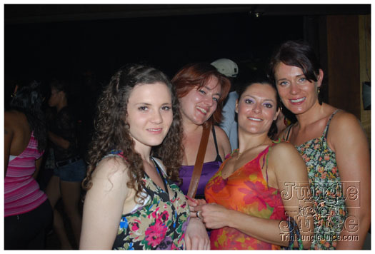 colours_of_shade_4_2011-018