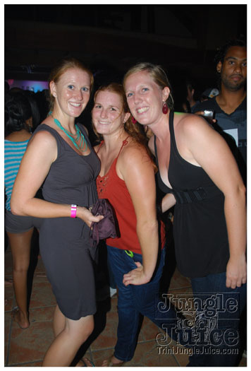 colours_of_shade_4_2011-090