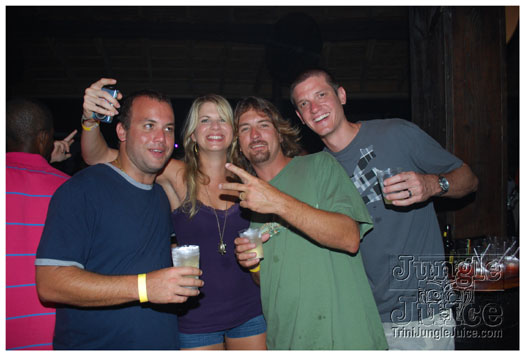 colours_of_shade_4_2011-092