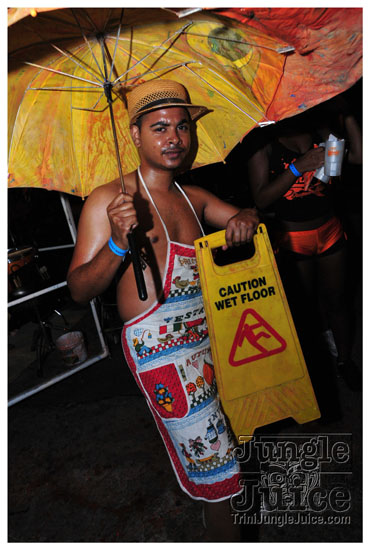 dirty_dozen_jouvert_2011-019