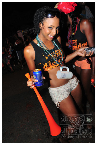 dirty_dozen_jouvert_2011-021