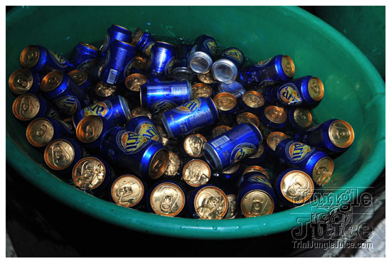 dirty_dozen_jouvert_2011-029