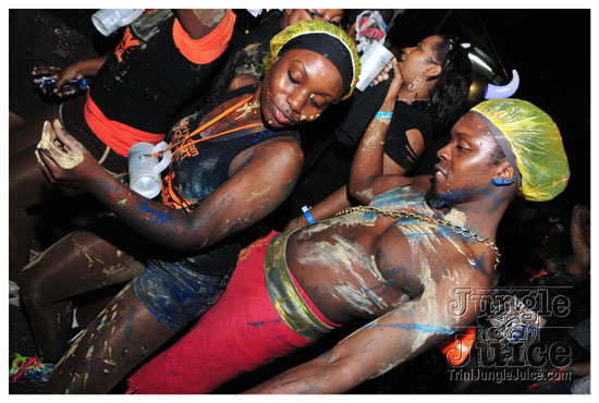 dirty_dozen_jouvert_2011-079
