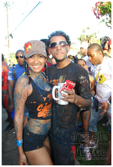 dirty_dozen_jouvert_2011-099