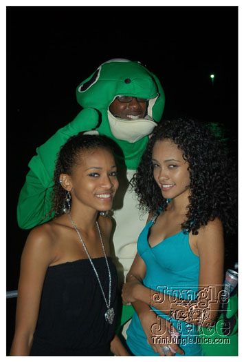 district_13_may13-074